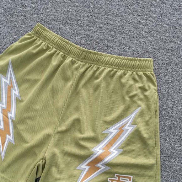 Eric Emanuel Logo Lightning Print Casual Shorts in Green - Picture 7 of 7